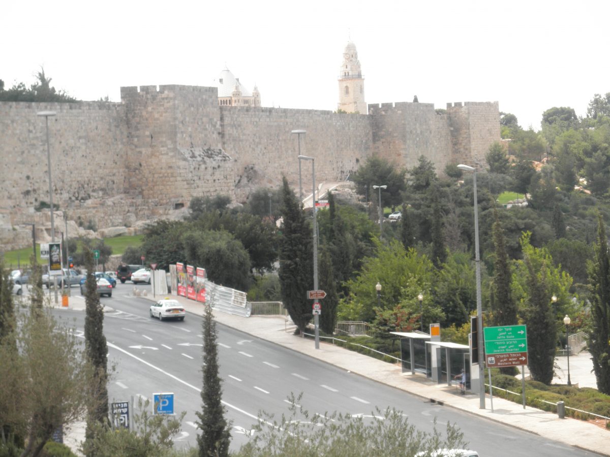 ירושלים ממילא תחילת הקמת המרכז המסחרי - טיפ לה טריפ - tiplatrip